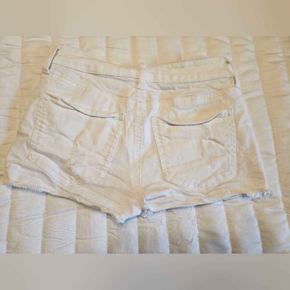 So brand White Shorts, size 0